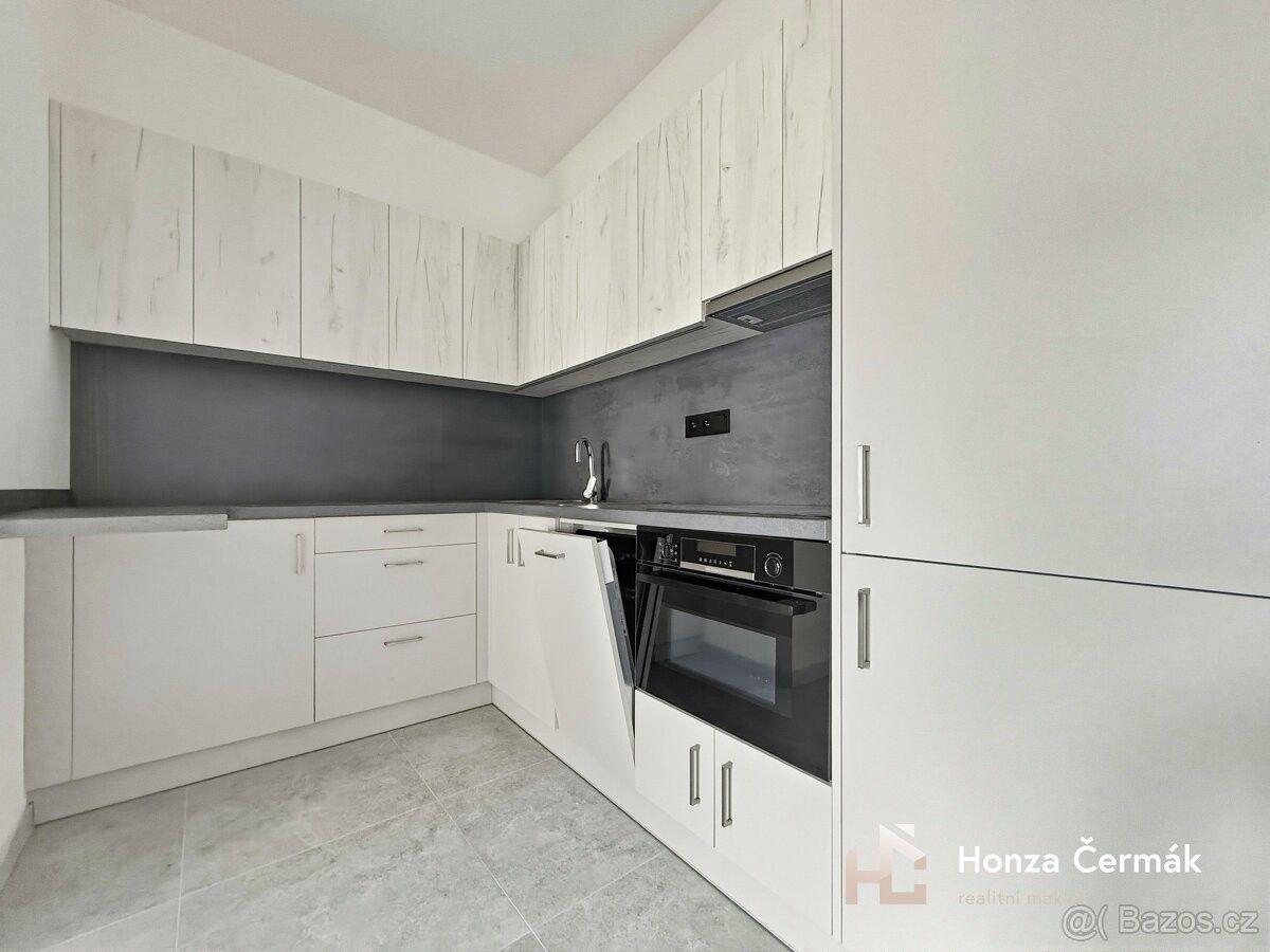 Pronájem byt - Brno, 641 00