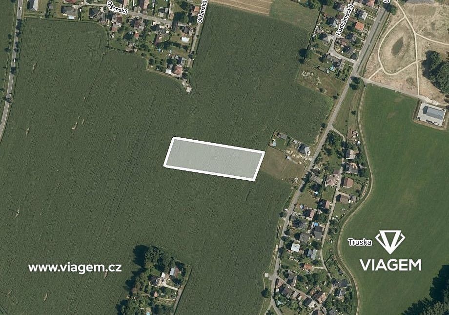 Zemědělský pozemek, 1 865 m²