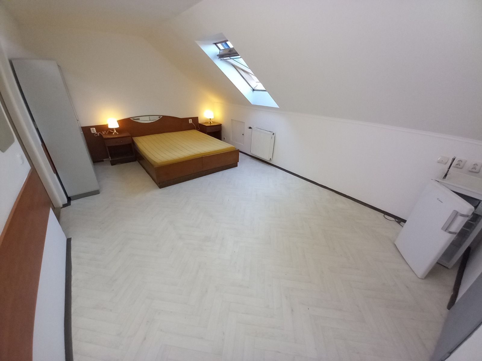 1+kk, Bělohorská, Praha - Břevnov, 32 m² - 2