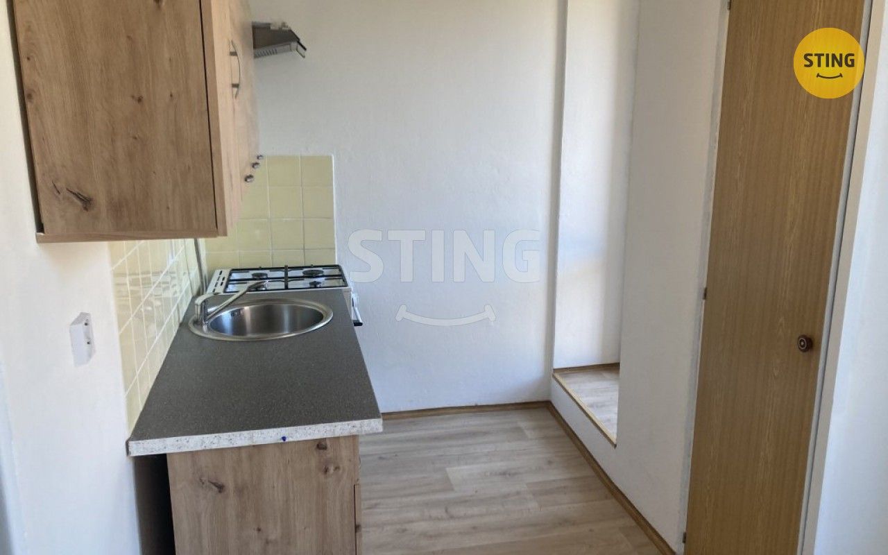 Pronájem byt 1+1 - Polanova, Opava, 36 m²