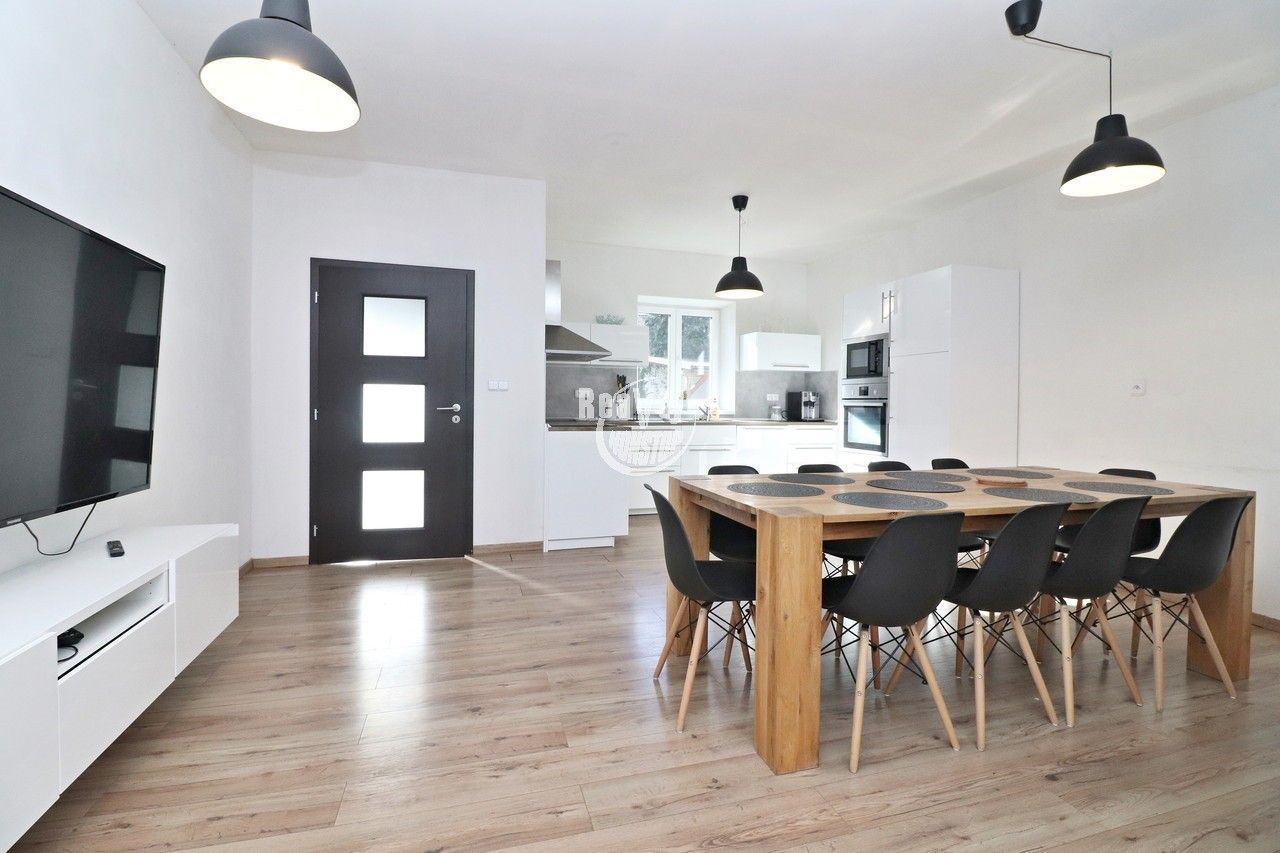 Rodinný dům, 310 m²