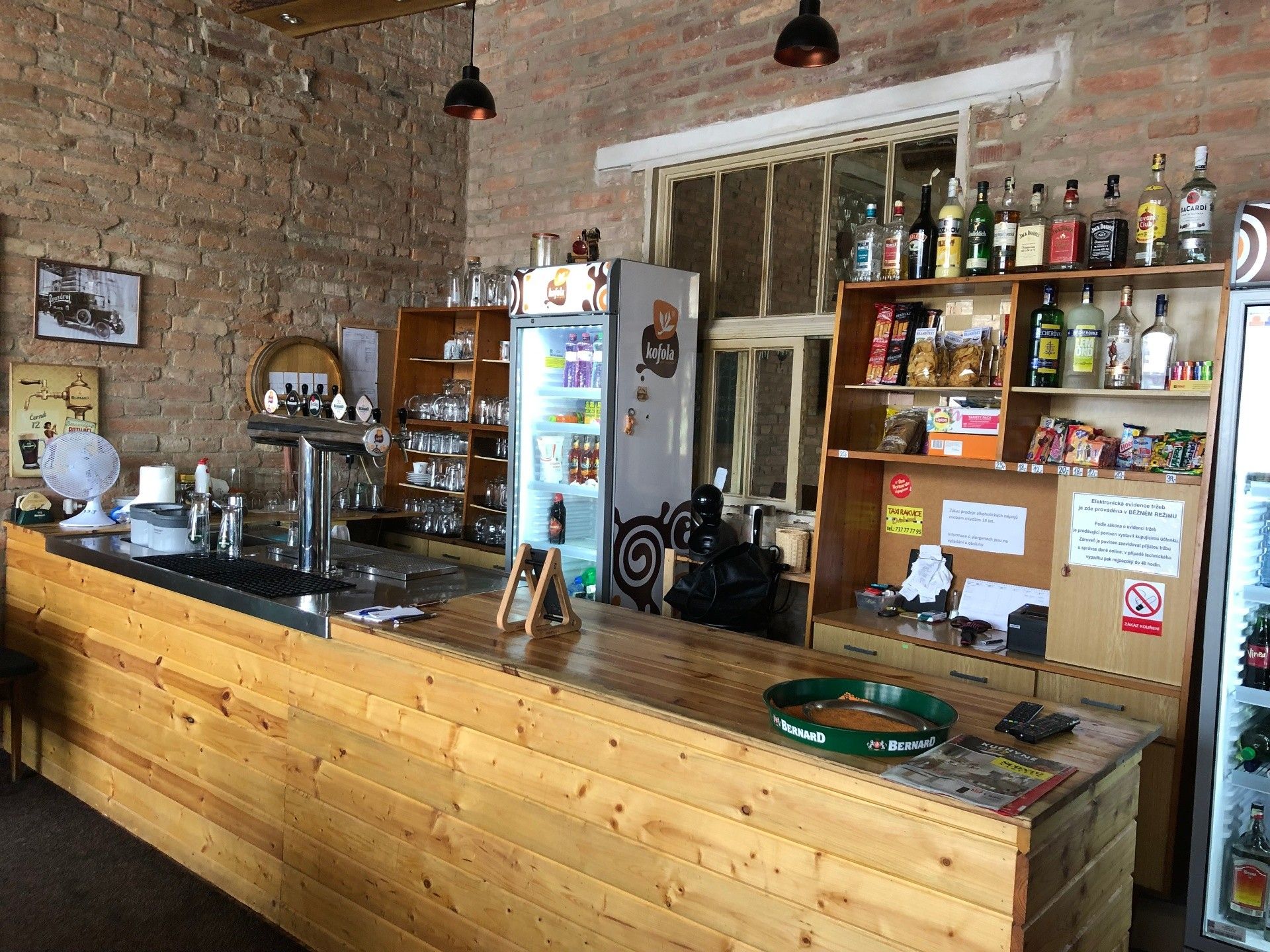 Restaurace, Dolní, Rakvice, 400 m² - 2