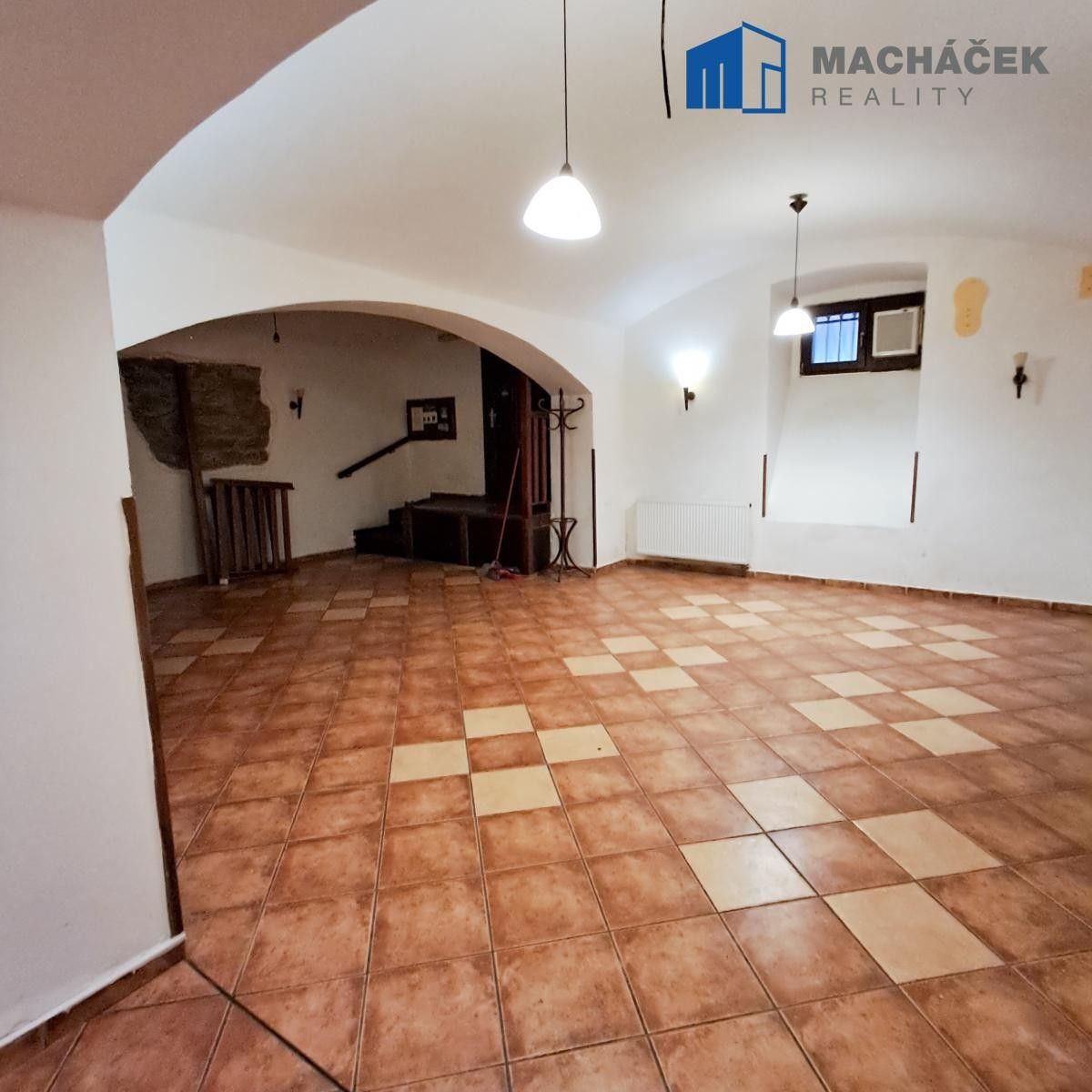 Restaurace · 360 m² · Horova  , Ústí nad Labem Ústí nad Labem-centrum - 3