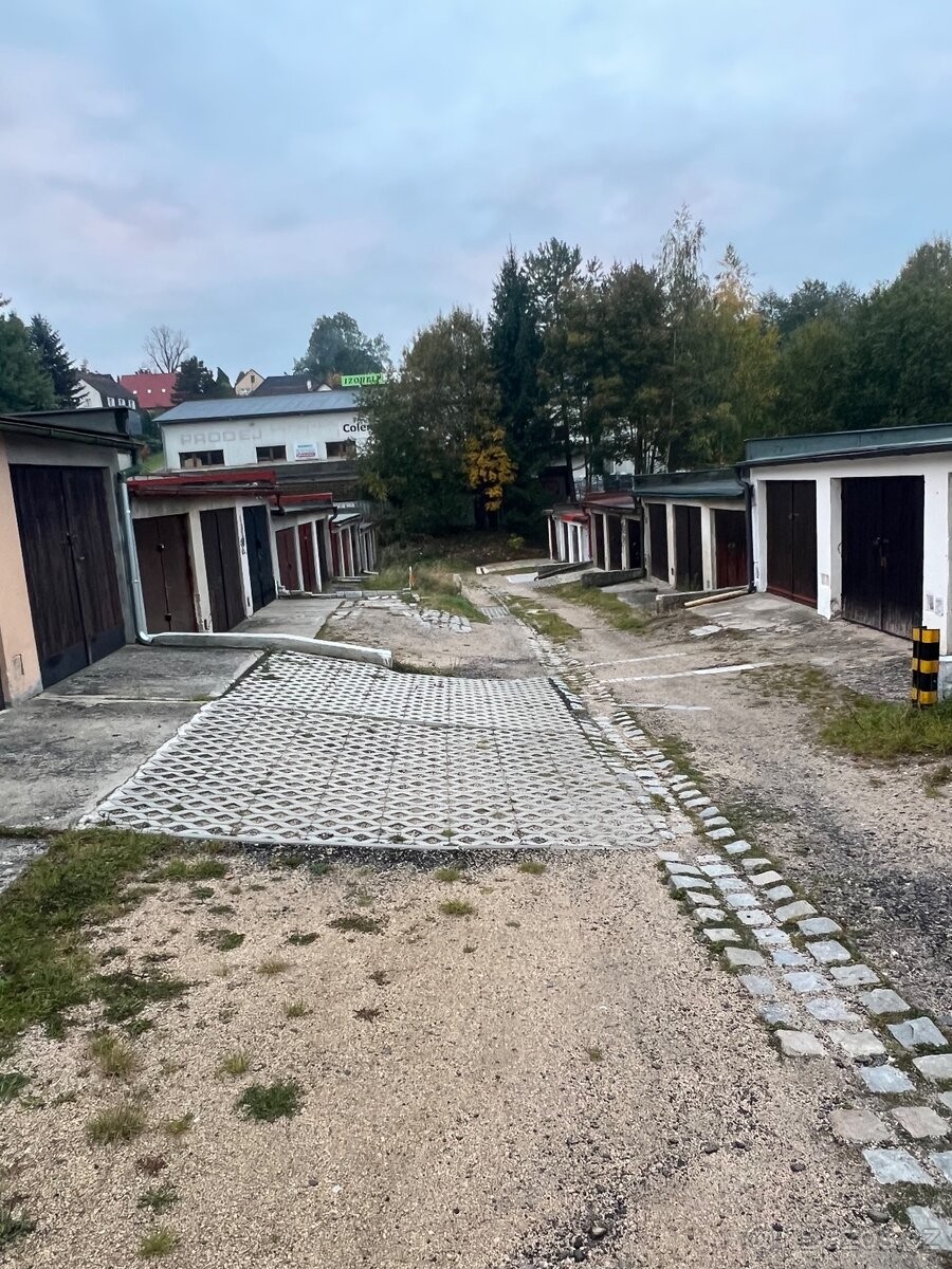 Garáže, Liberec, 460 15 - 2