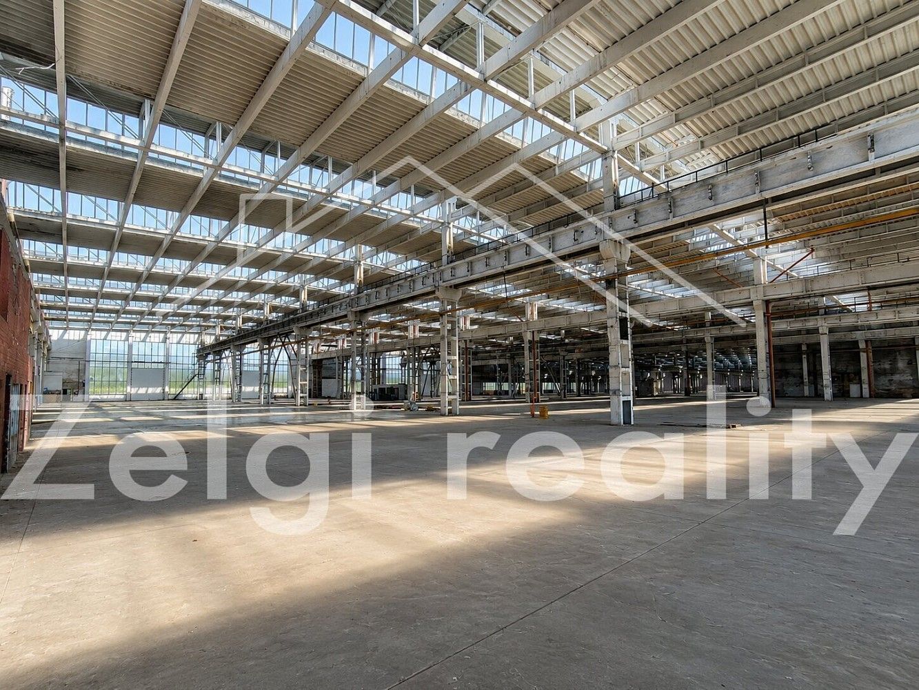 Výrobní prostory, 2 000 m²