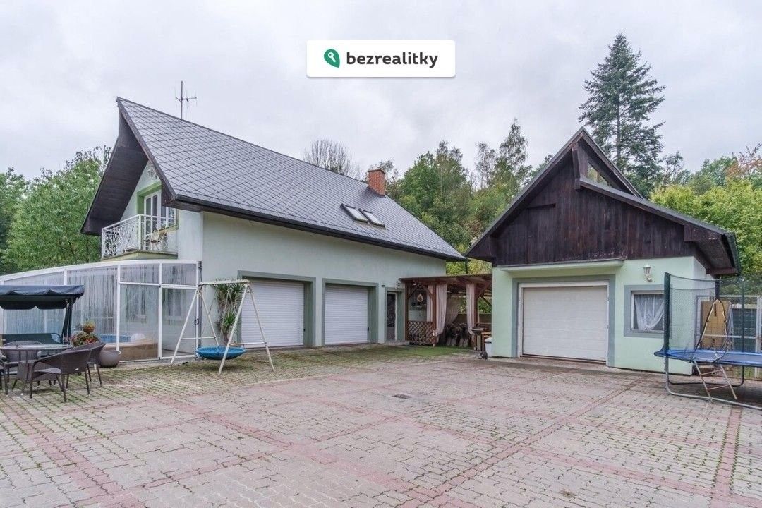 Prodej rodinný dům - Údolní, Úštěk, 440 m²