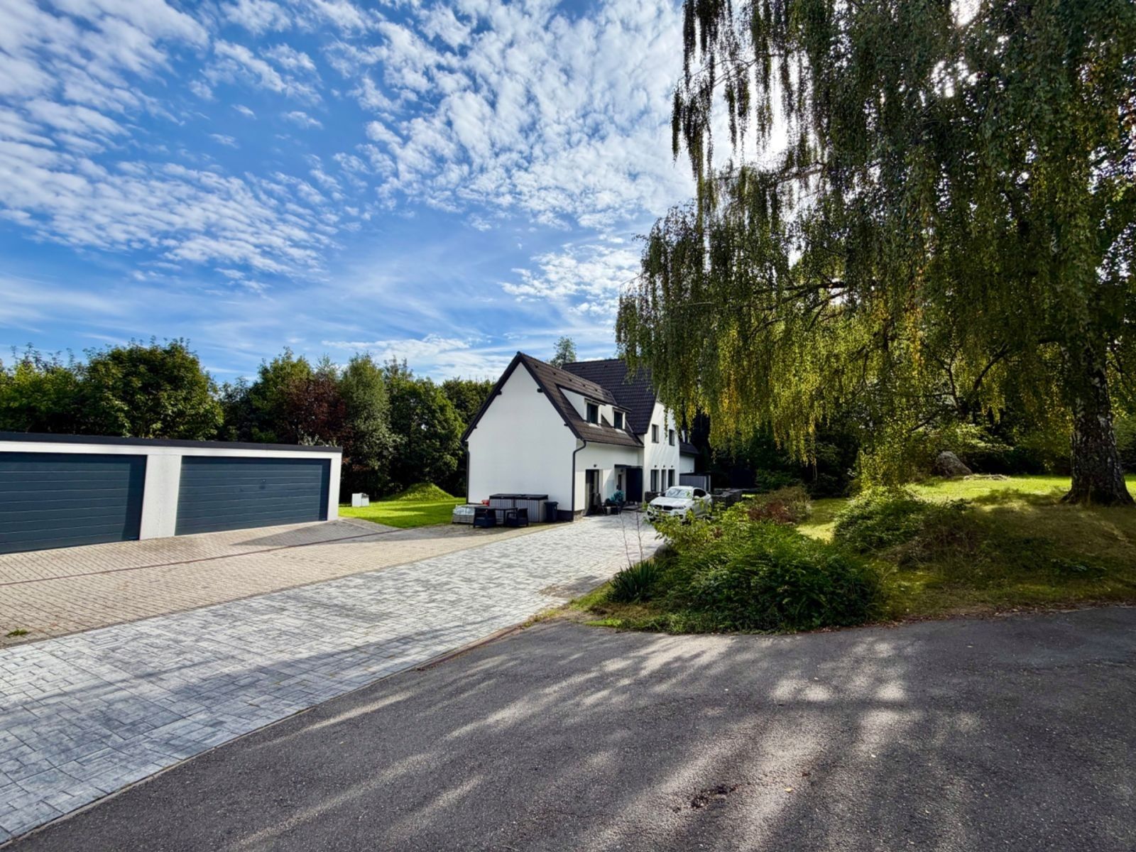 Rodinné domy, Na Chmelnici, Týnec nad Sázavou - Týnec nad Sázavou, Středočeský kraj, 460 m² - 2