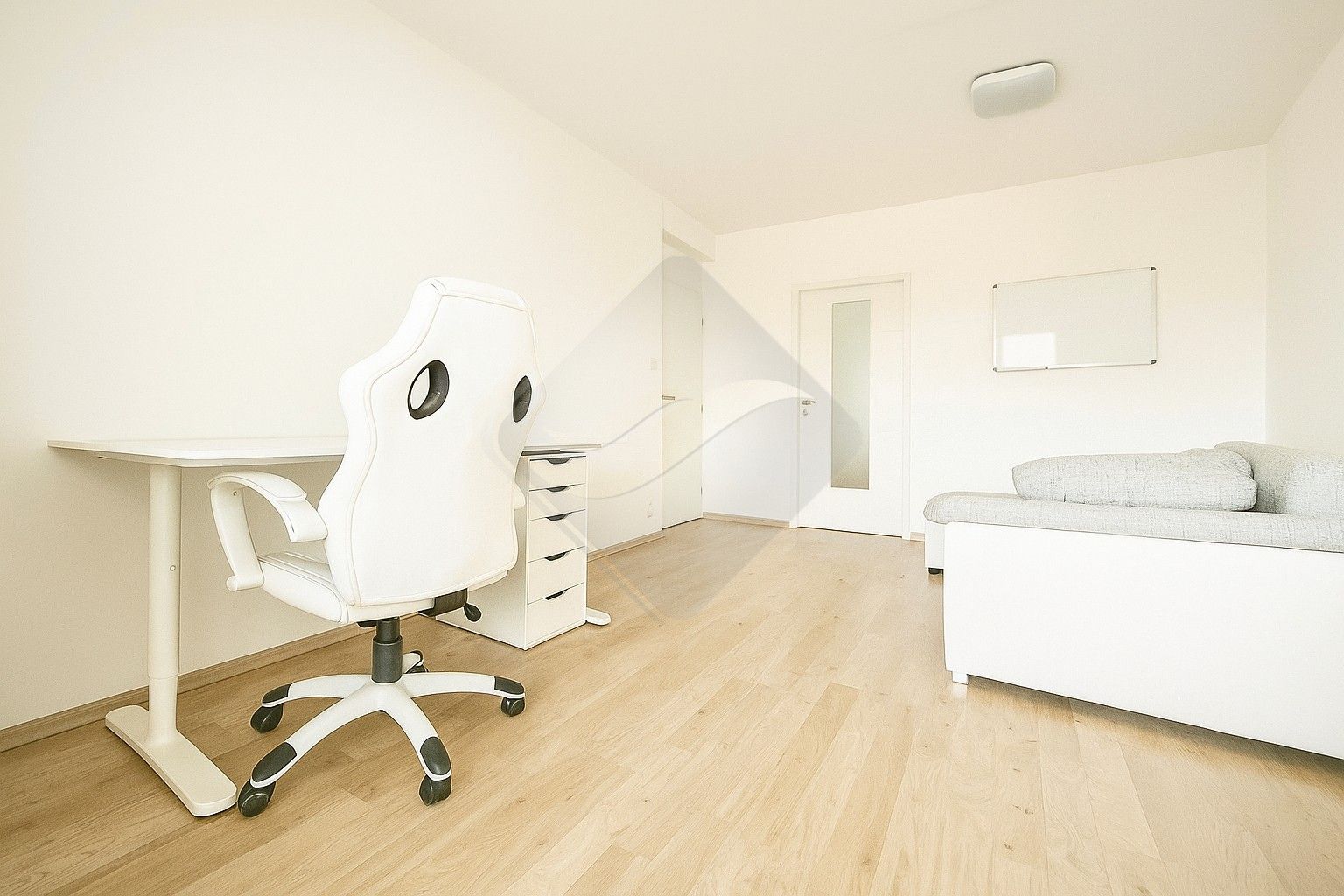 2+1, Malá Plynární, Praha, 48 m²