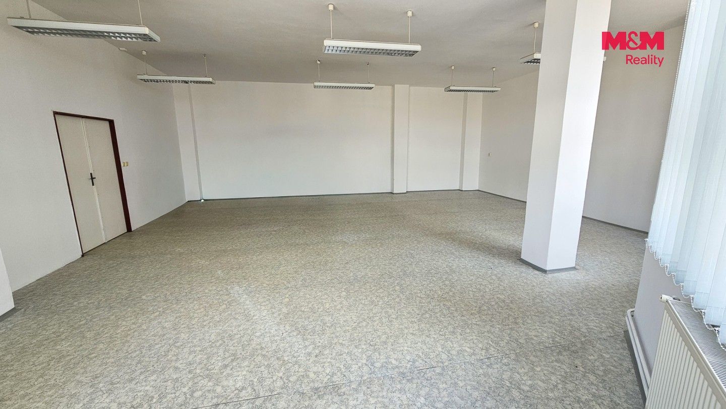 Kancelář · 348 m² · Chářovská, Krnov - 4