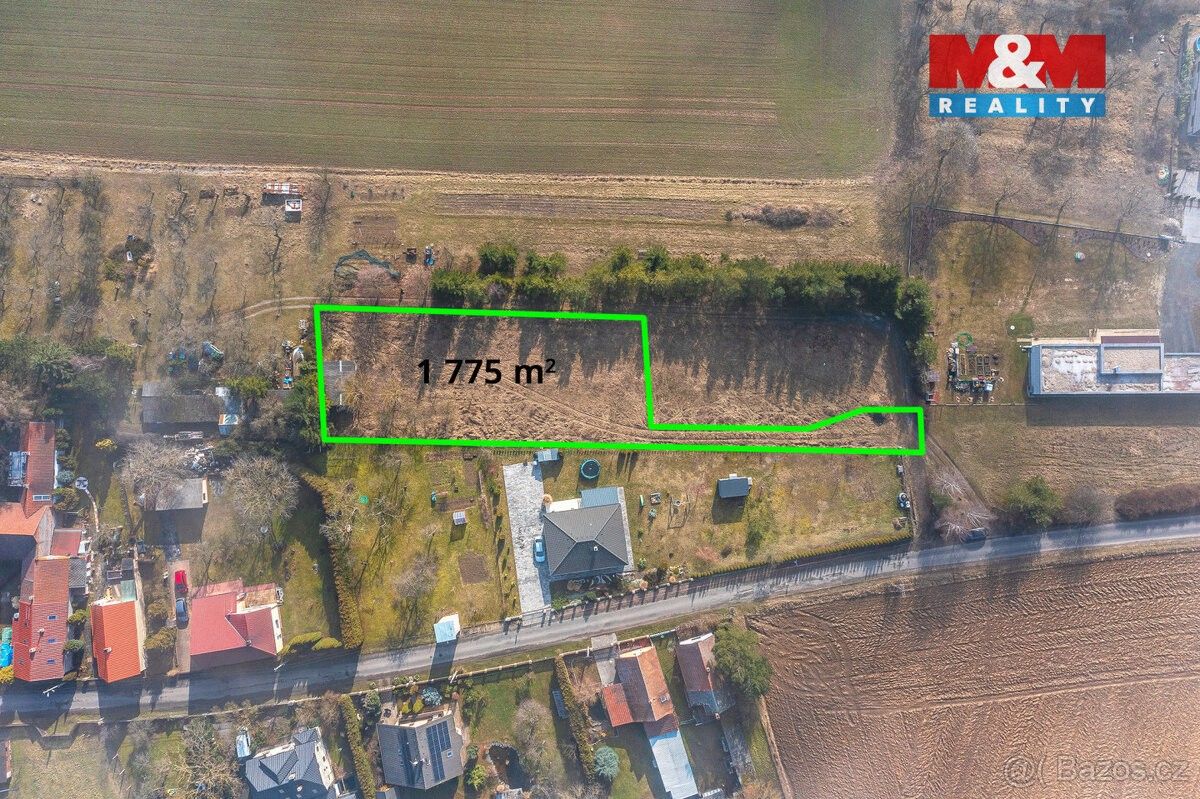 Prodej pozemek pro bydlení - Nebužely, 277 34
