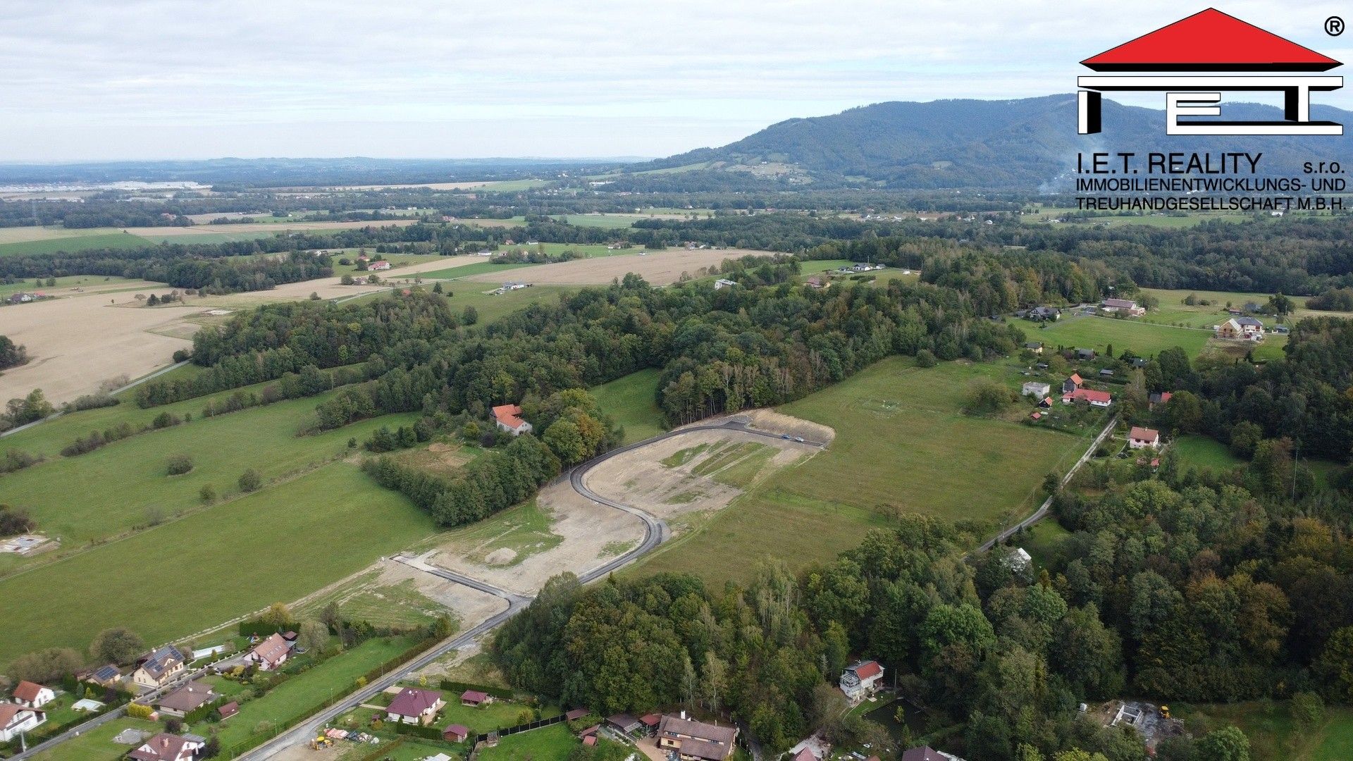 Pozemky pro bydlení, Janovice, 25 721 m² - 1