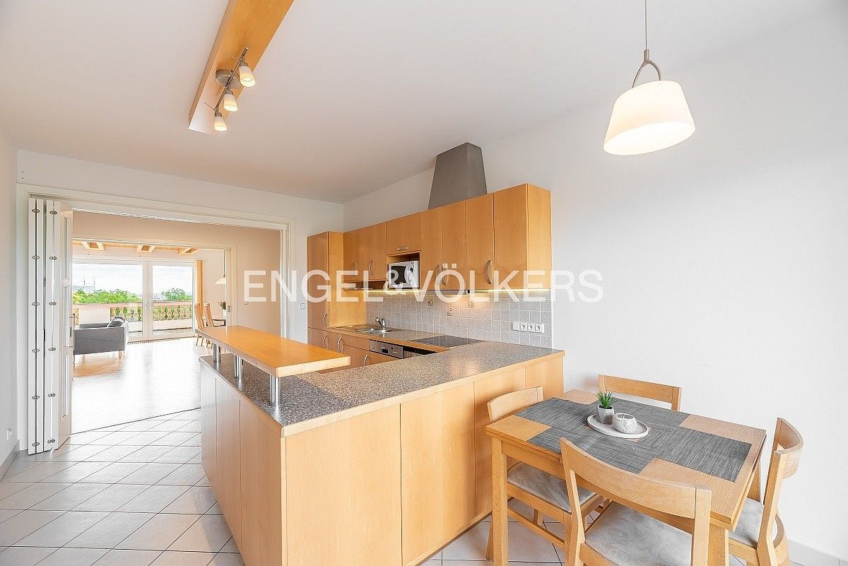 Byt 5+1 · 163 m² · Praha - Vinohrady, okres Praha 2, Hlavní město Praha - 4