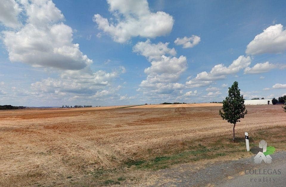 Zemědělský pozemek, 6 915 m²
