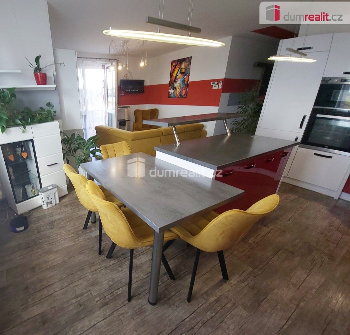 Byt 4+kk · 85 m² · Vochov - 3