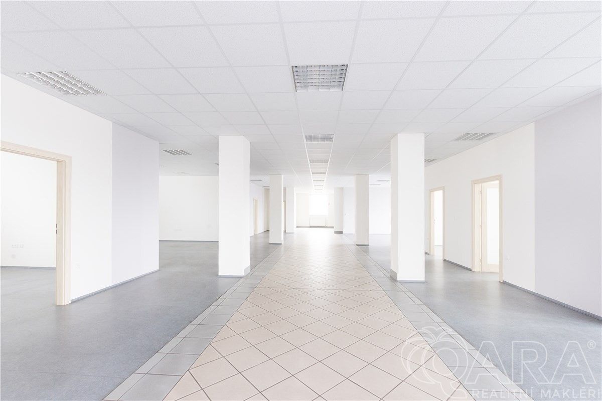 Pronájem kancelář - U Vodárny, Písek, 614 m²