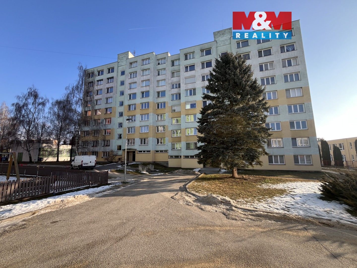 3+1, sídliště Vajgar, Jindřichův Hradec, 70 m²