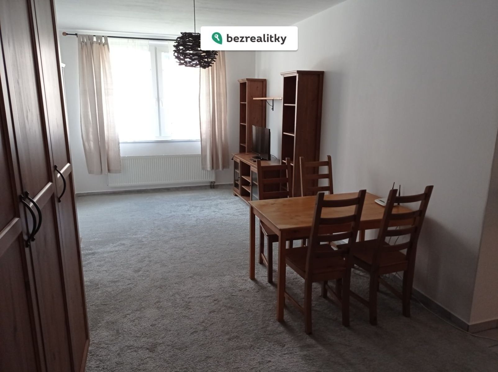 Prodej byt 1+kk - Hnězdenská, Praha, 40 m²