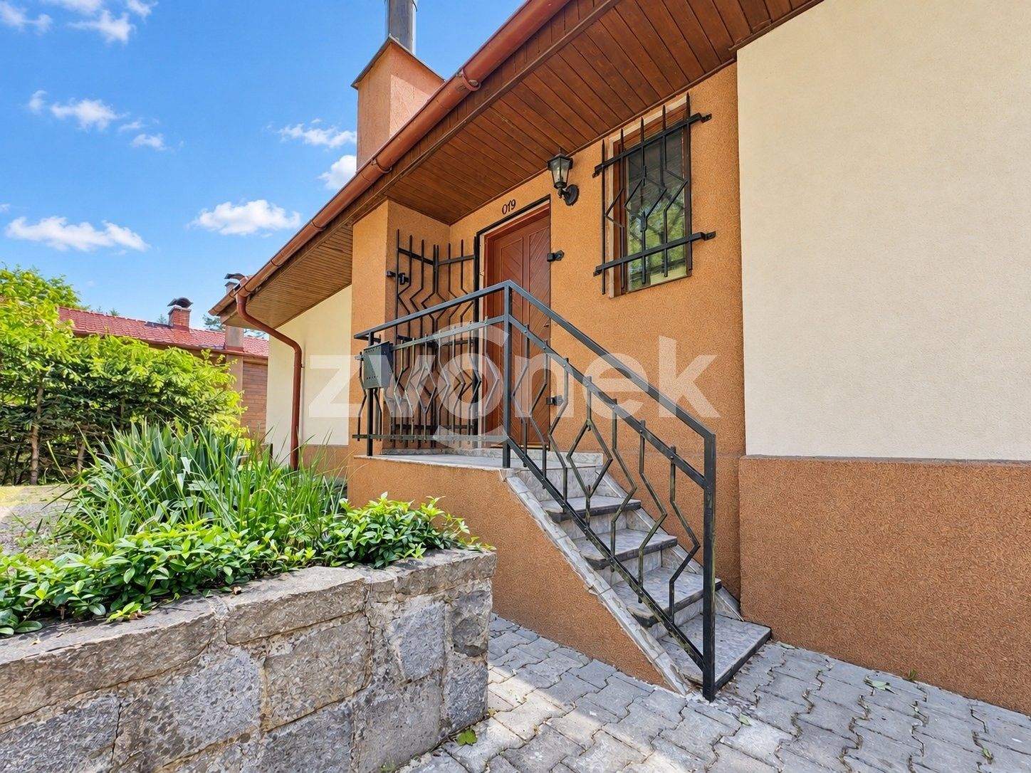 Chata · 167 m² · Bystřice pod Lopeníkem - 3