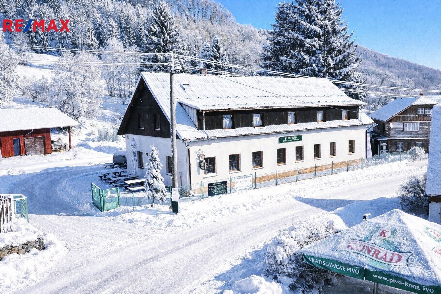 Restaurace, Kryštofovo Údolí, 230 m²