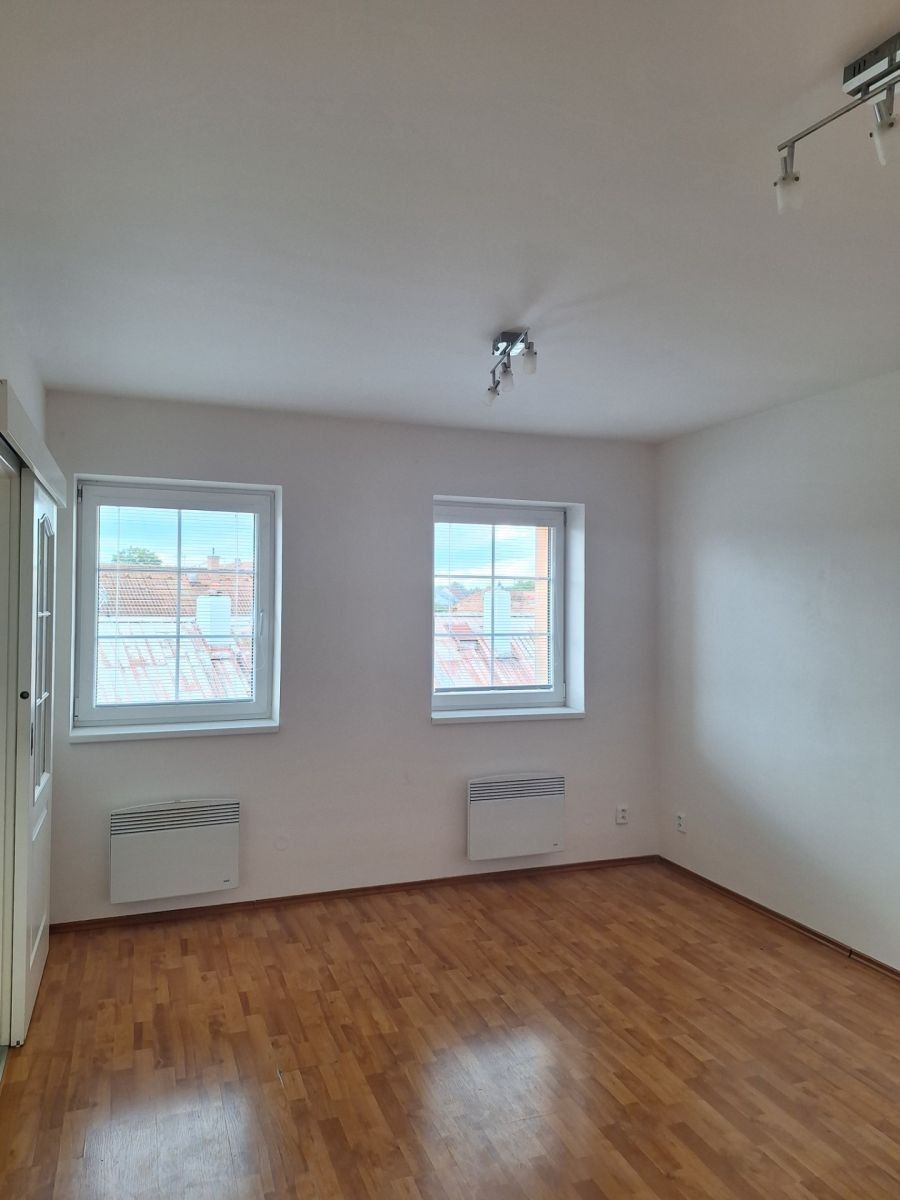 2+1, Úhonická, Jeneč - Jeneč u Prahy, Středočeský kraj, 46 m² - 2