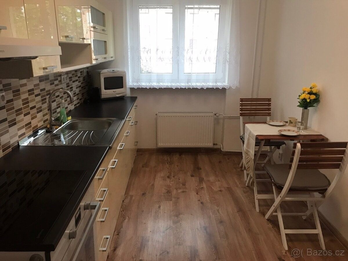 Byty, Ostrov nad Ohří, 363 01 - 2