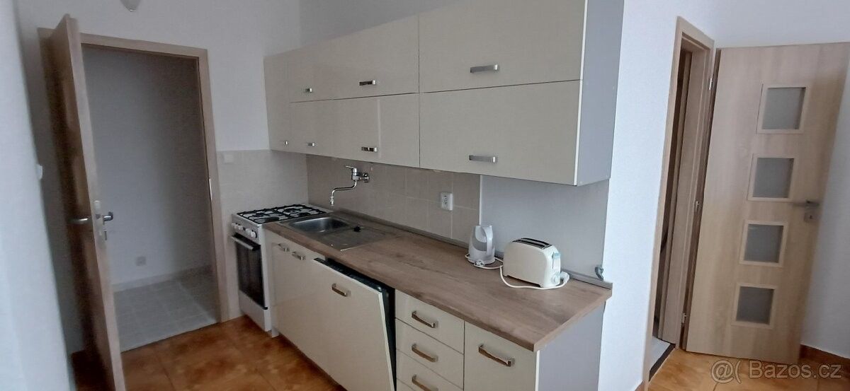 Byty, Židlochovice, 667 01