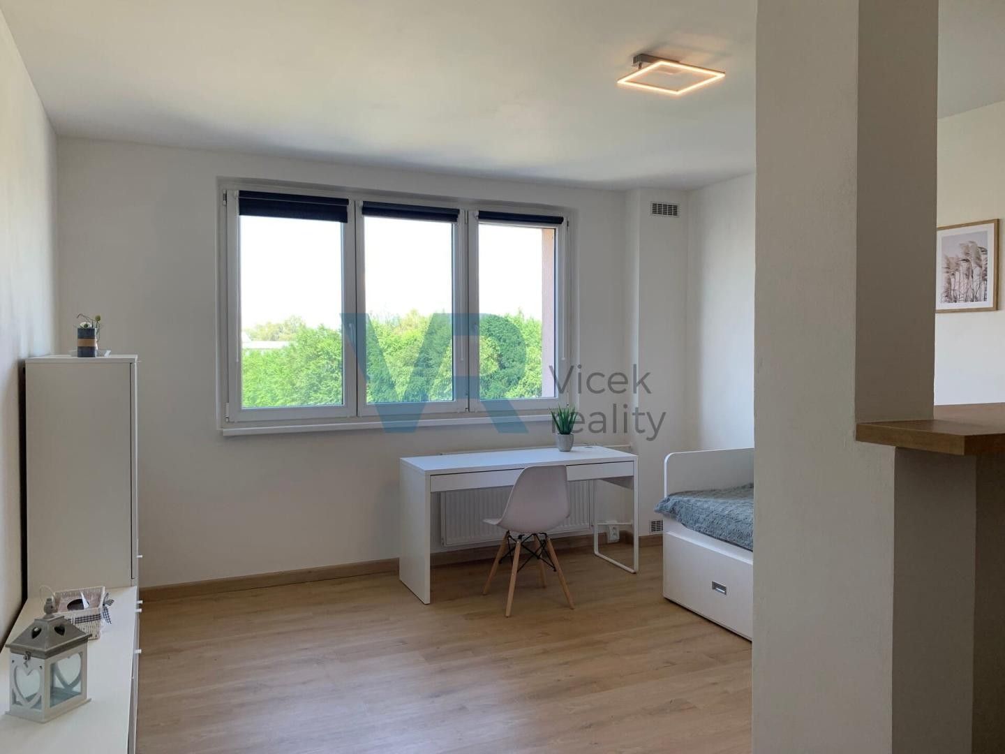 Pronájem byt 1+kk - Budovatelská 915, Trhové Sviny, 30 m² - 5