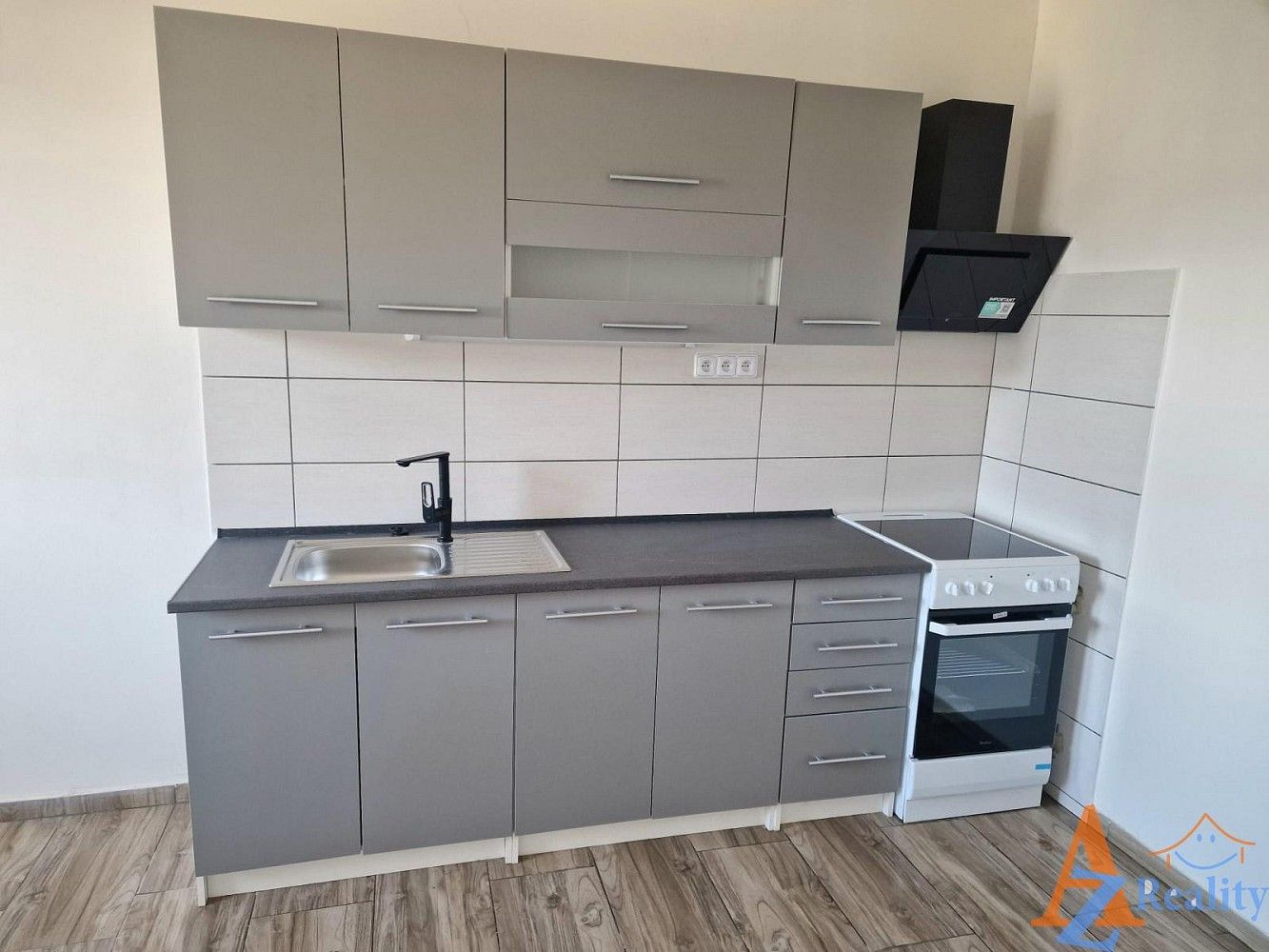 3+1, Děčín - Děčín XXXII-Boletice nad Labem, Ústecký kraj, 80 m² - 1