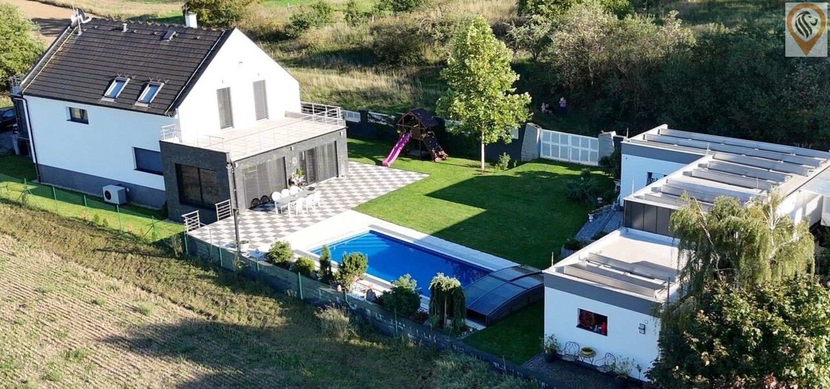 Prodej rodinný dům - Plánická, Klatovy V, 256 m² - 1