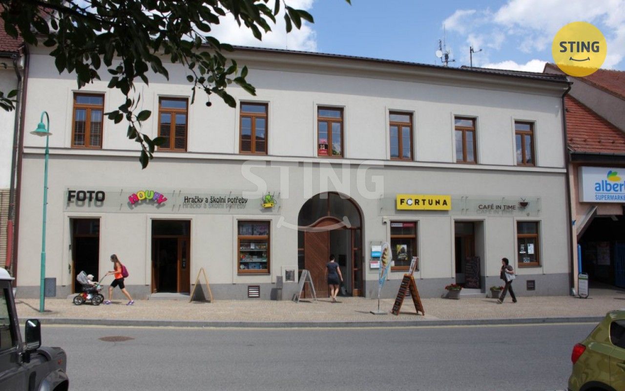 Kanceláře, Masarykovo náměstí, Bystřice nad Pernštejnem, 19 m² - 1