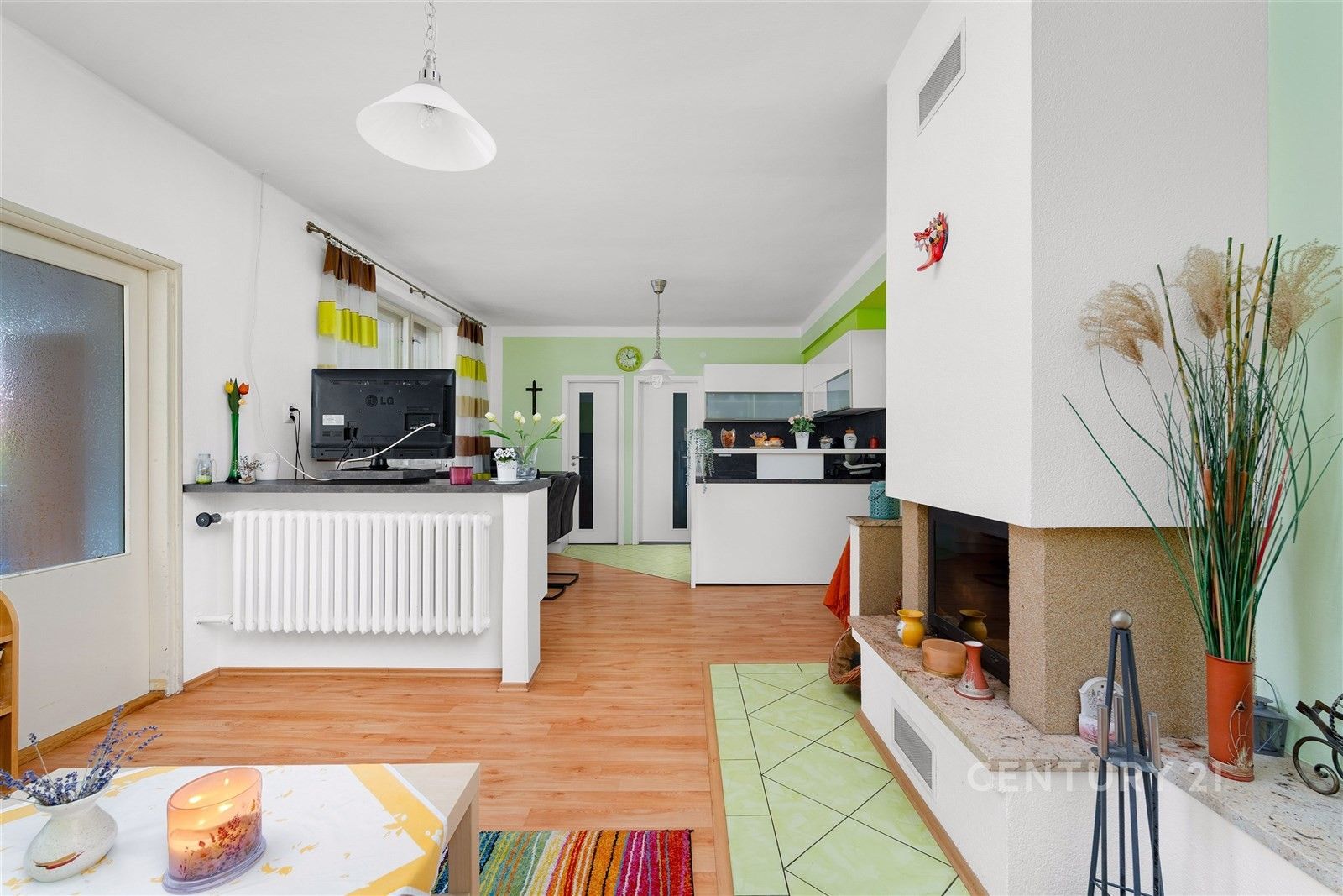 Prodej rodinný dům - Uhřice, 165 m² - 1