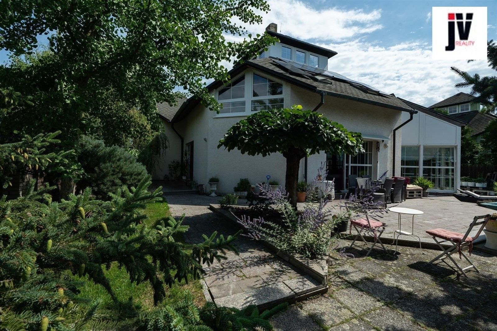 Vily, Na Výsluní, Plzeň, 431 m²