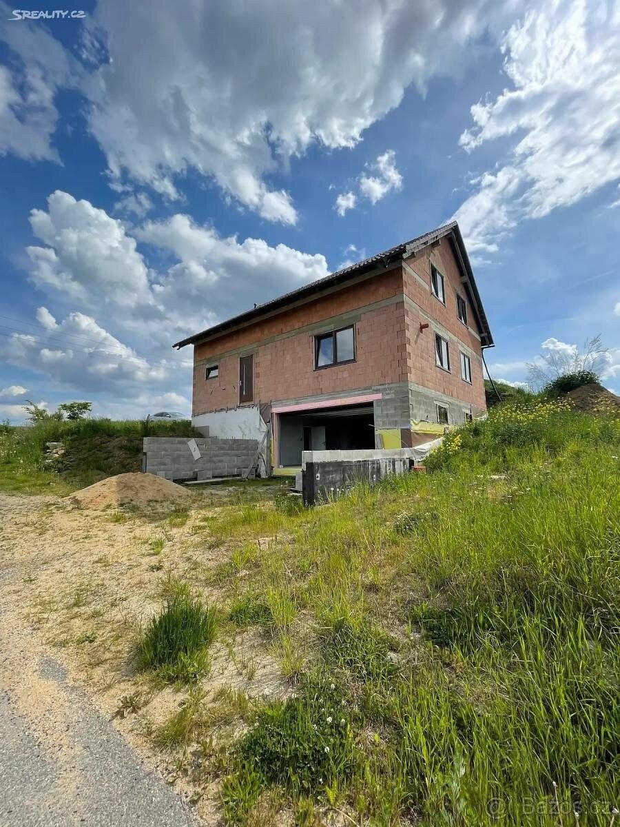 Prodej rodinný dům - Velké Meziříčí, 594 01