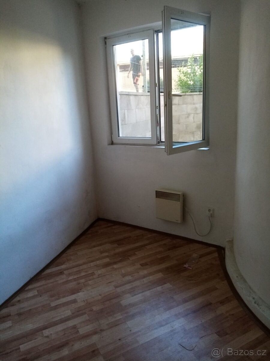 Byty, Děčín, 405 02