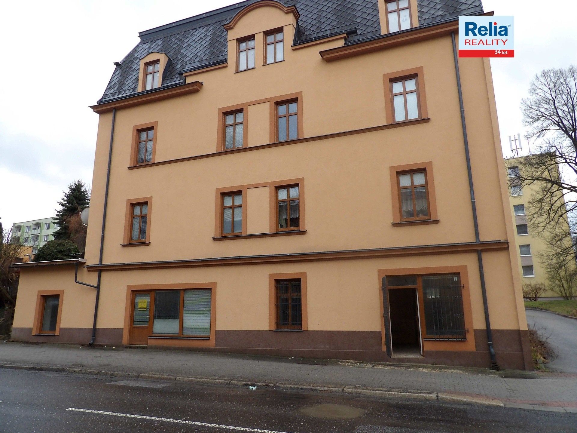 Obchodní prostory, Hodkovická, Liberec, 65 m² - 1