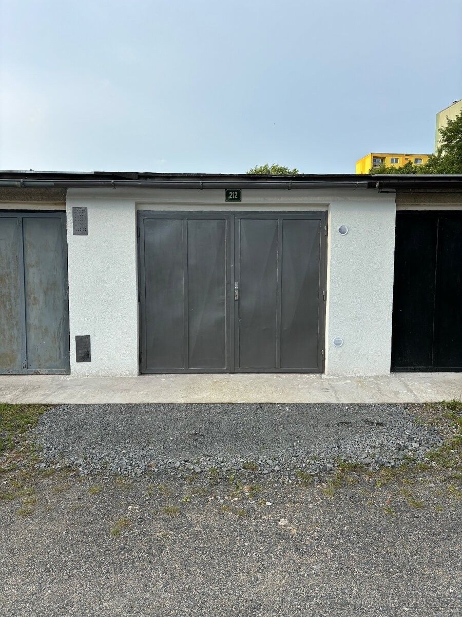 Garáže, Stráž pod Ralskem, 471 27