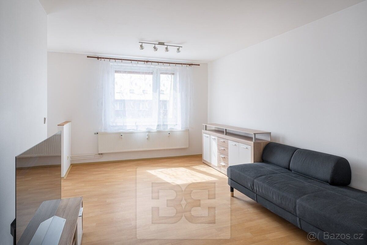 Byty, Milovice nad Labem, 289 24