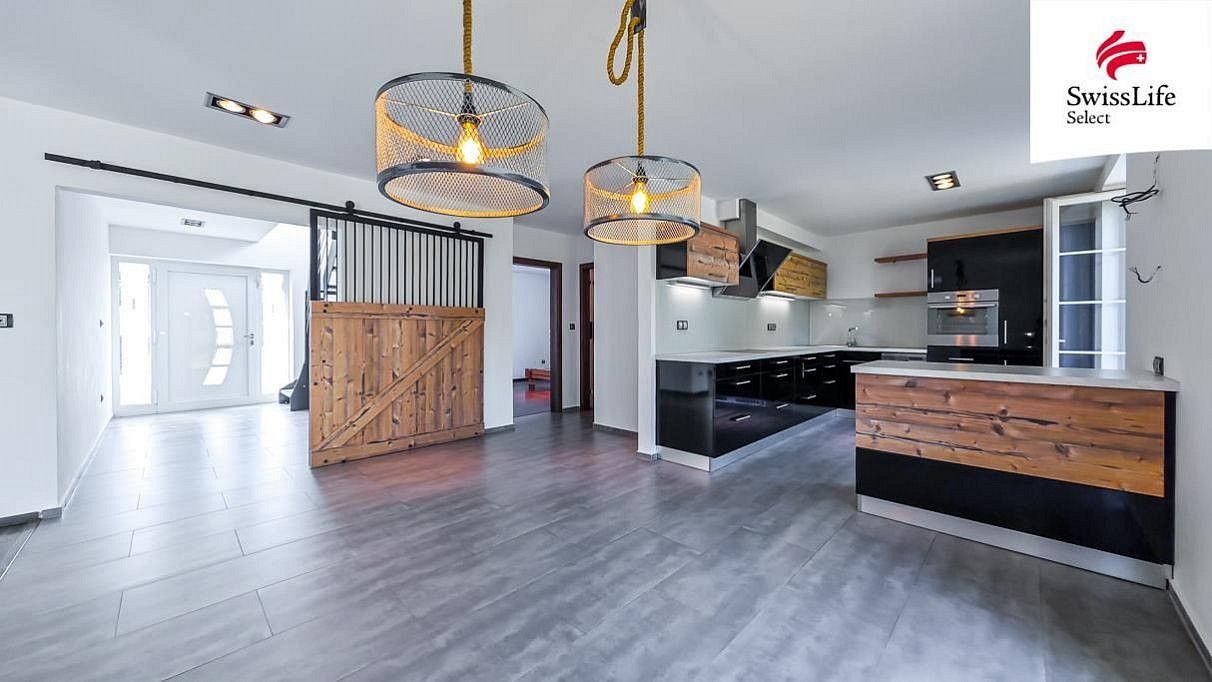 Rodinné domy, Ostrov, okres Chrudim, Pardubický kraj, 211 m² - 2