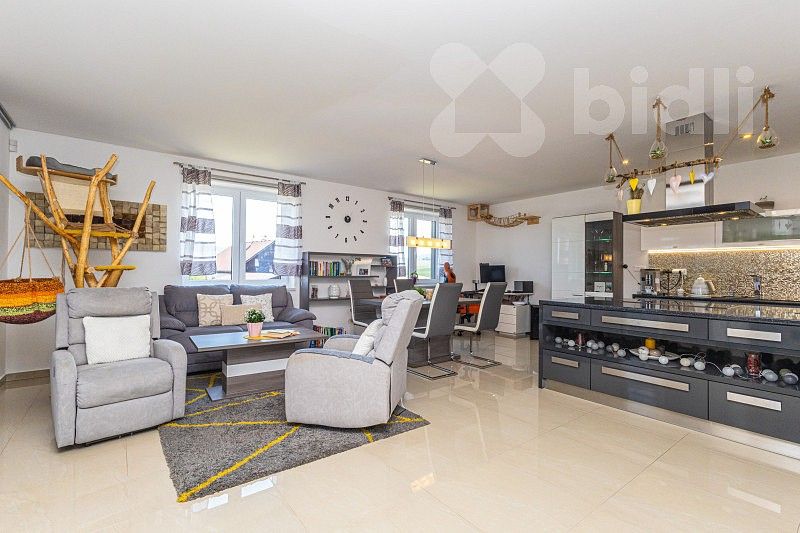Prodej rodinný dům - Nýrsko, okres Klatovy, Plzeňský kraj, 189 m² - 5