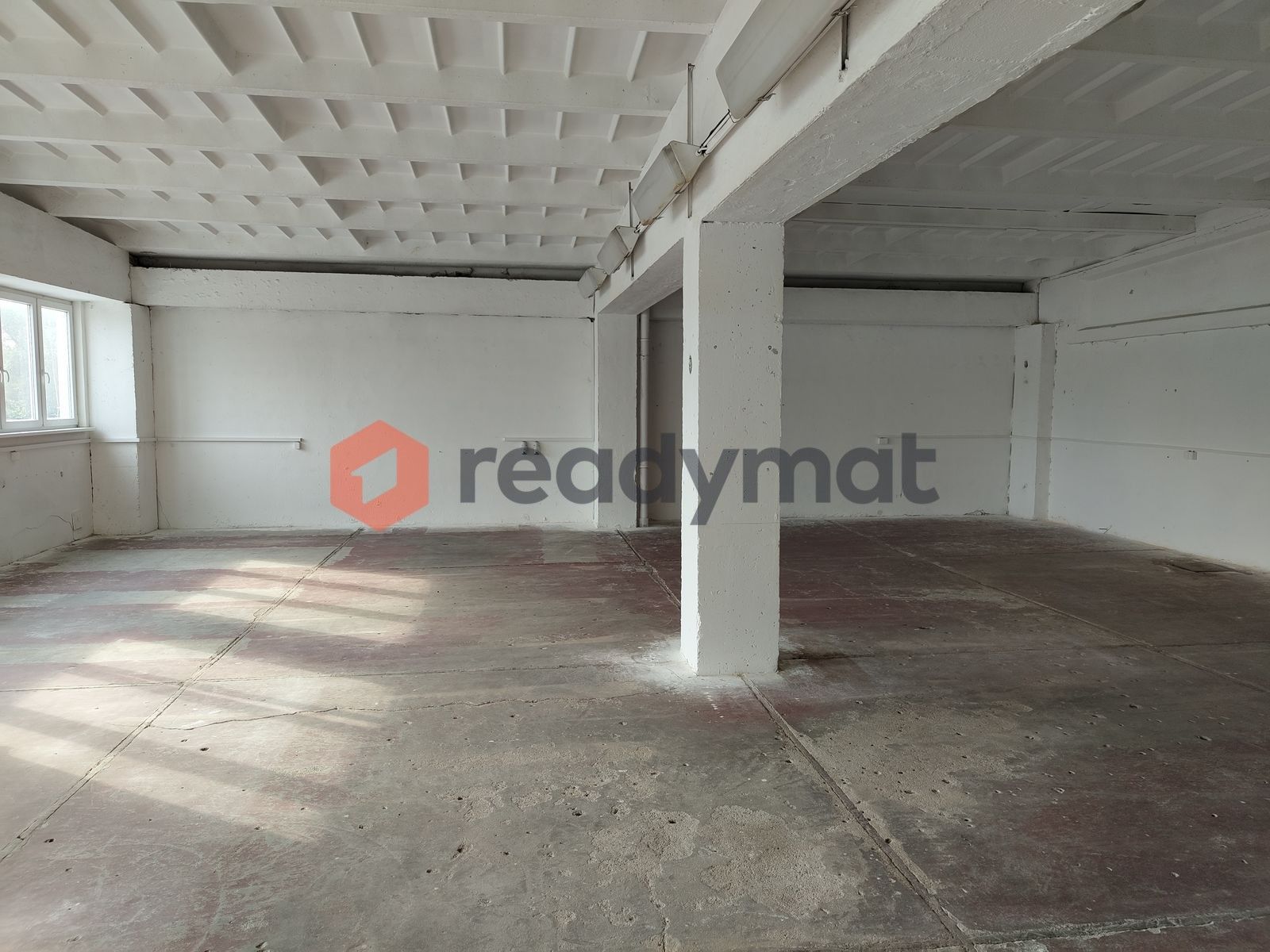 Sklady, Hodonín, 294 m²