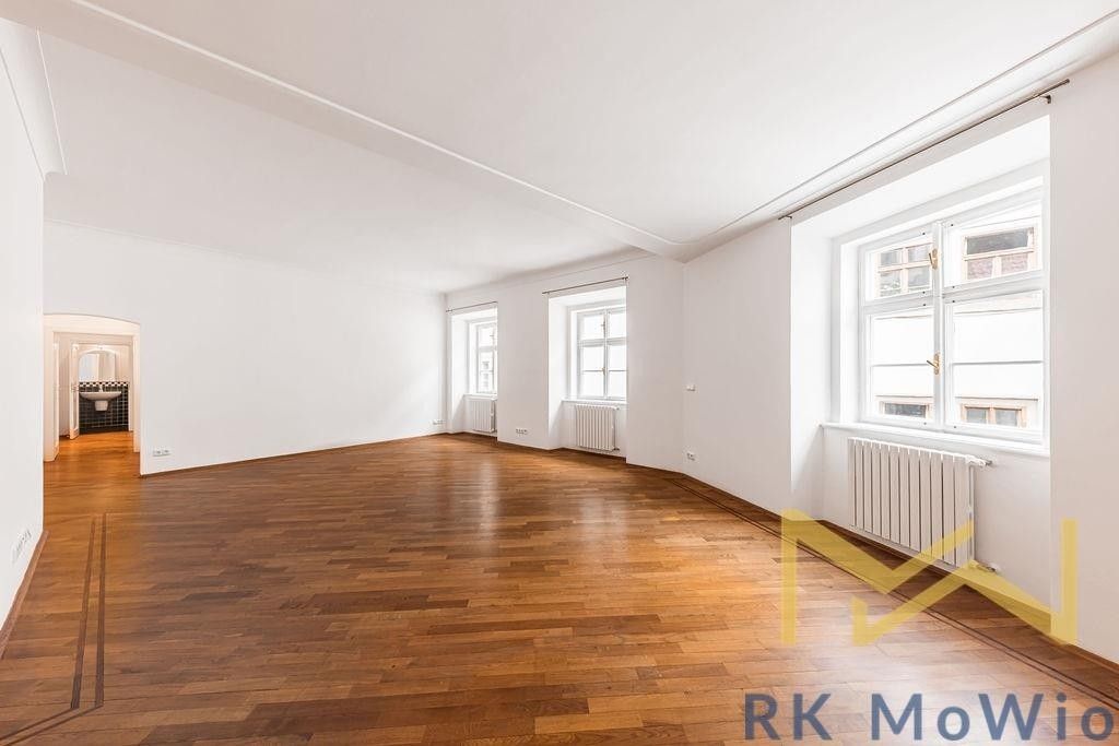 4+1, Vlašská, Praha, 170 m²
