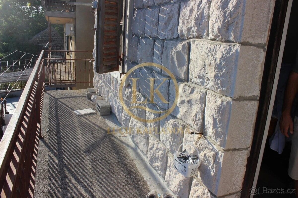 Rodinný dům · 987 66, Zahraničí - 4