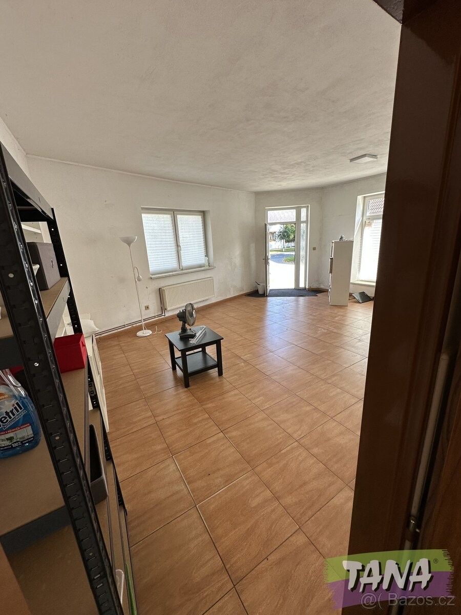 Prodej rodinný dům - Chotěšice, 289 03