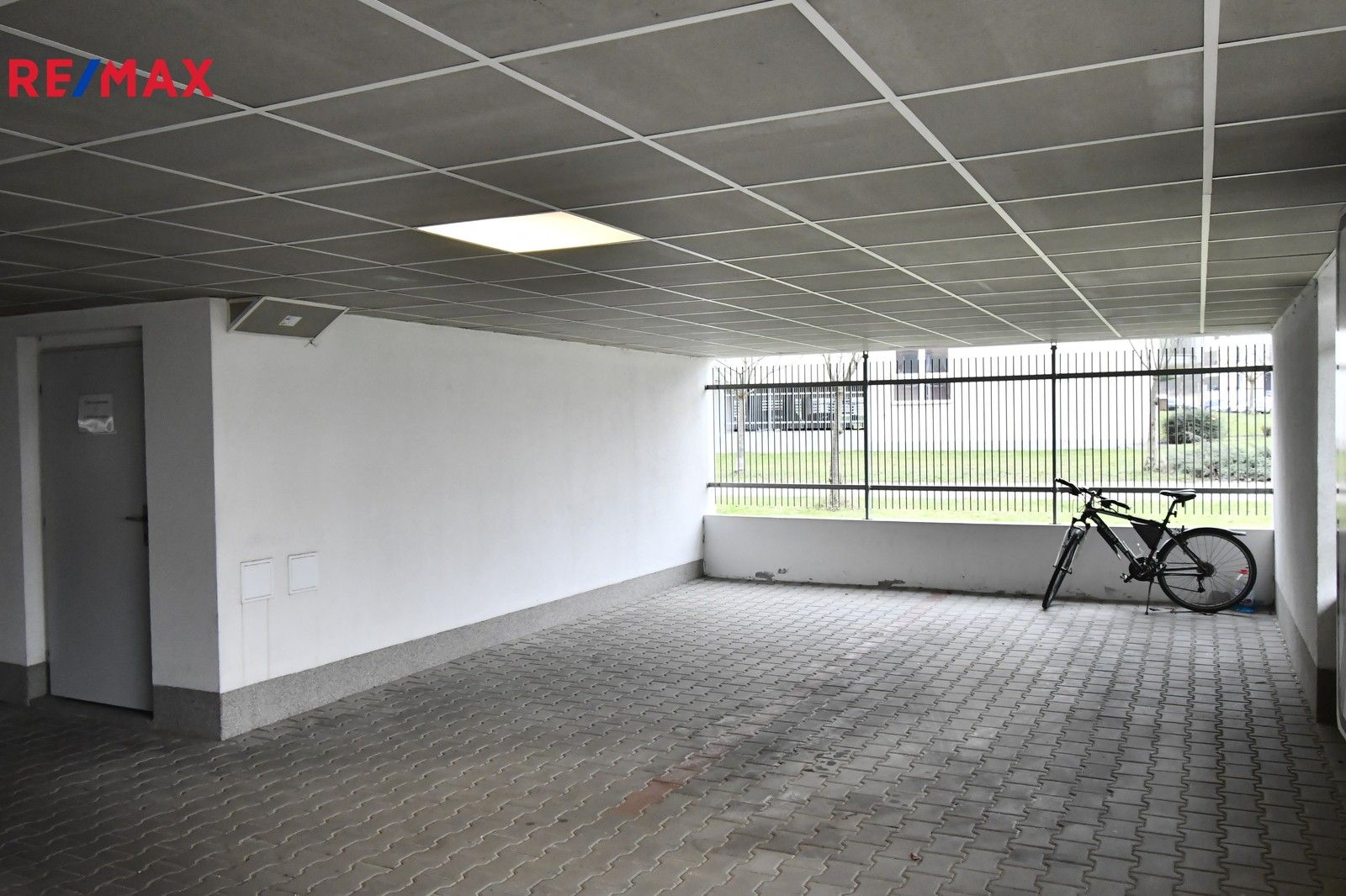 Pronájem ostatní - Svatojánská, Hradec Králové, 13 m²