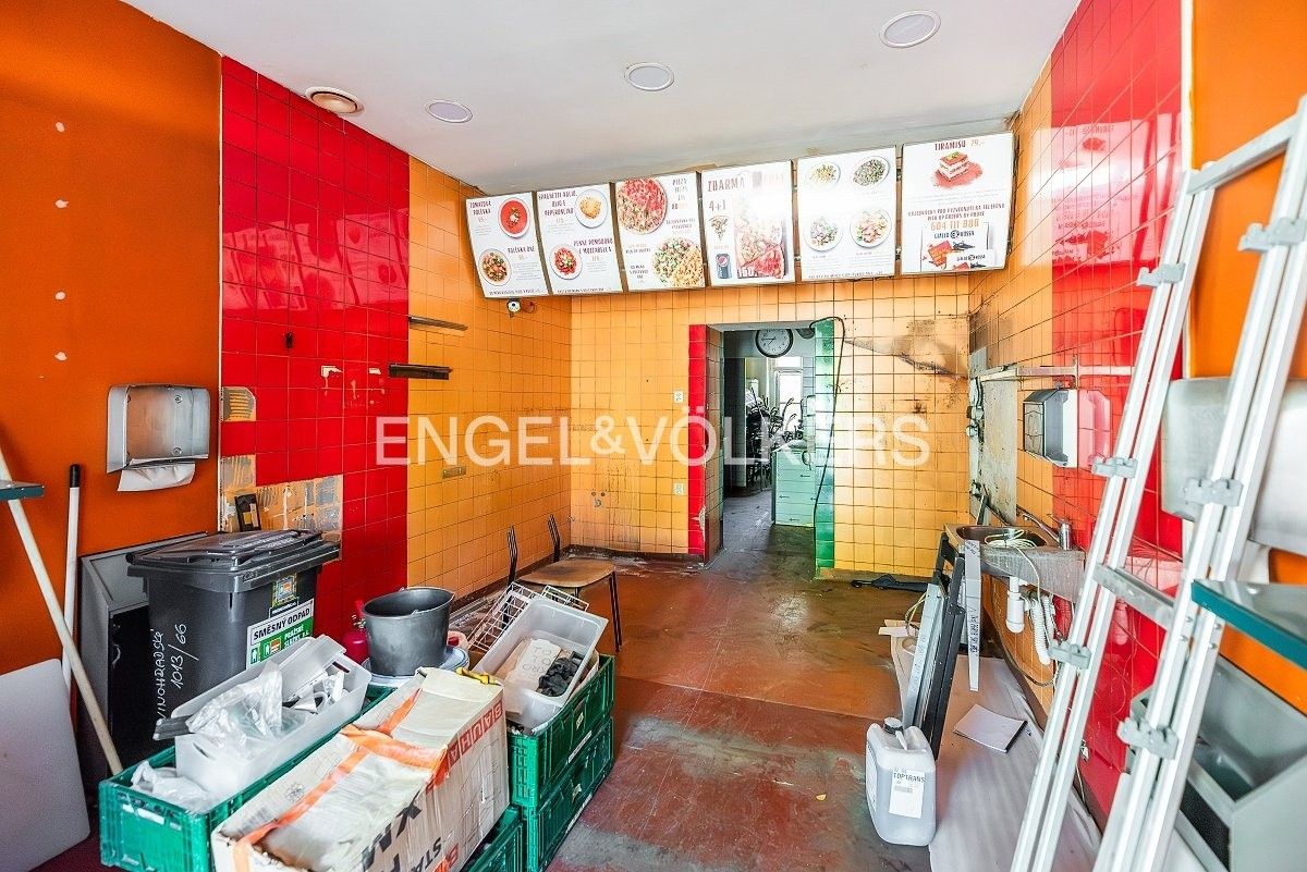 Restaurace · 45 m² · Vinohradská 1013, Praha Vinohrady - 4