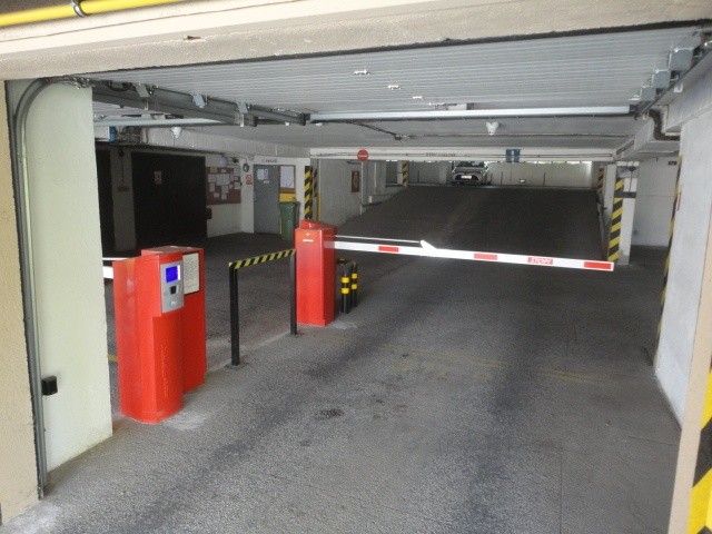 Pronájem garáž - Brno, 602 00, 14 m²