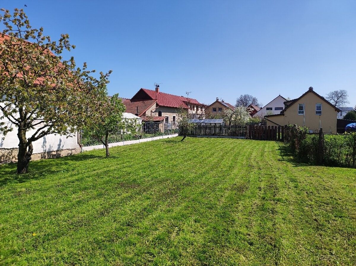 Prodej pozemek pro bydlení - Milovice nad Labem, 289 24, 1 177 m²