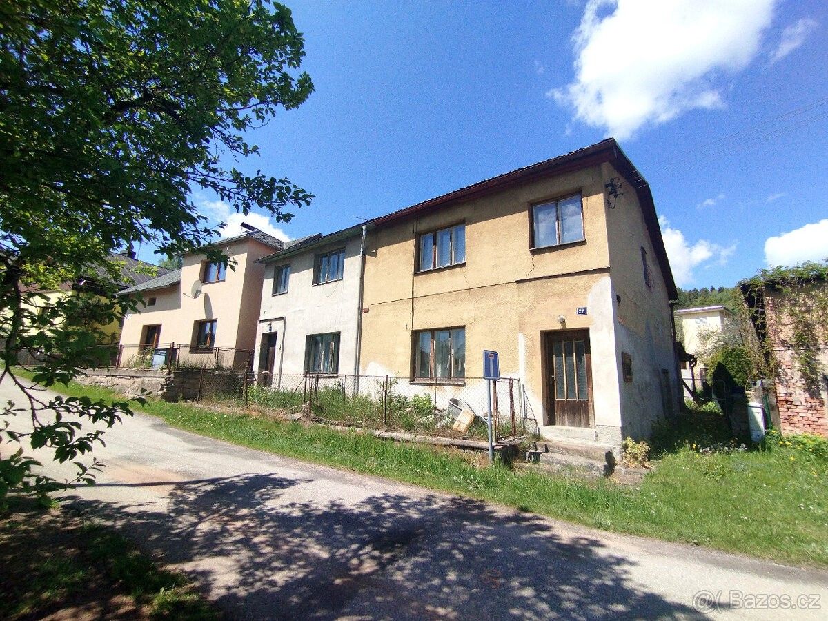 Rodinný dům · Stará Paka, 507 91 - 4