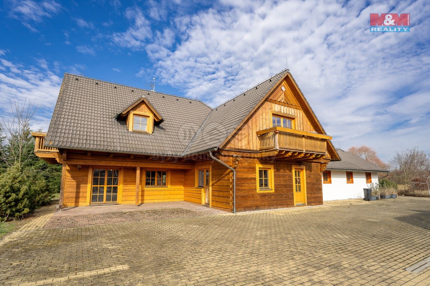 Prodej rodinný dům - Oseček, 315 m²