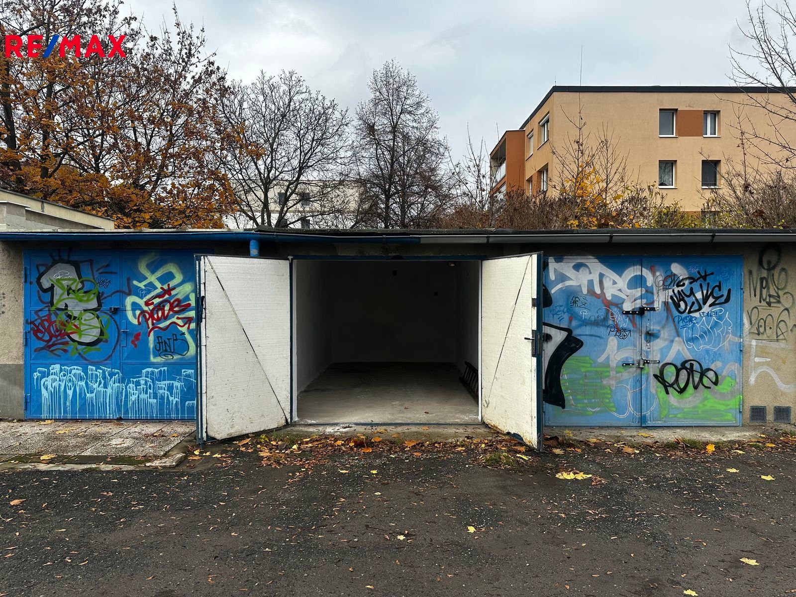 Garáže, Podle Kačerova, Michle, Praha, Česko, 21 m²